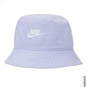 Nike Bucket Hat Size S/M Purple/White New w tag